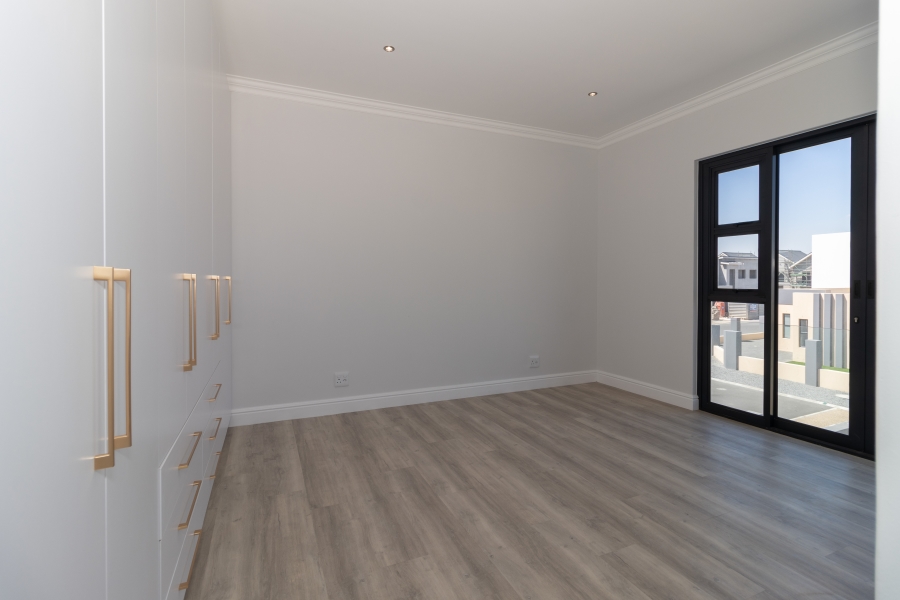 4 Bedroom Property for Sale in Sandown Western Cape